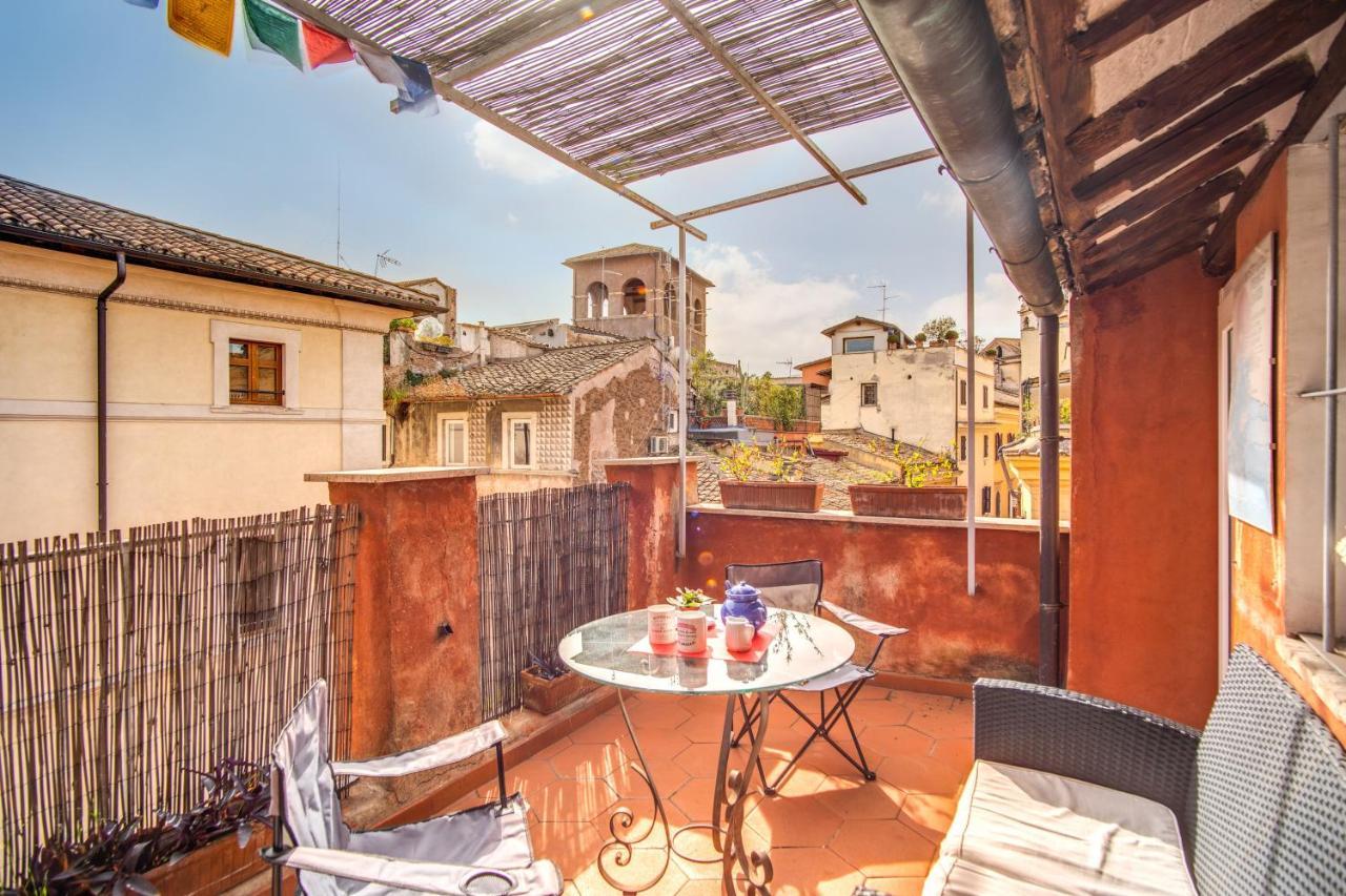 Lovely Attic With Private Terrace By Piazza Navona Apartment Rom