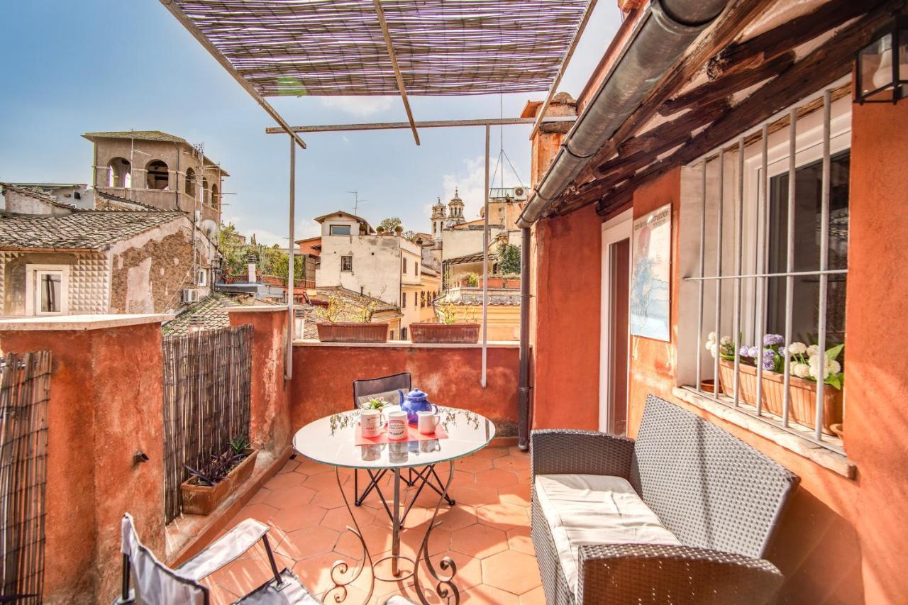 Lovely Attic With Private Terrace By Piazza Navona Apartment Rom